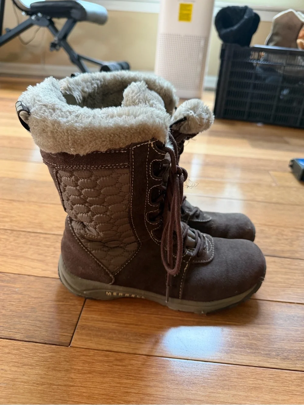 Merrell Women's Brown Faux Fur Winter Lace-Up Boots